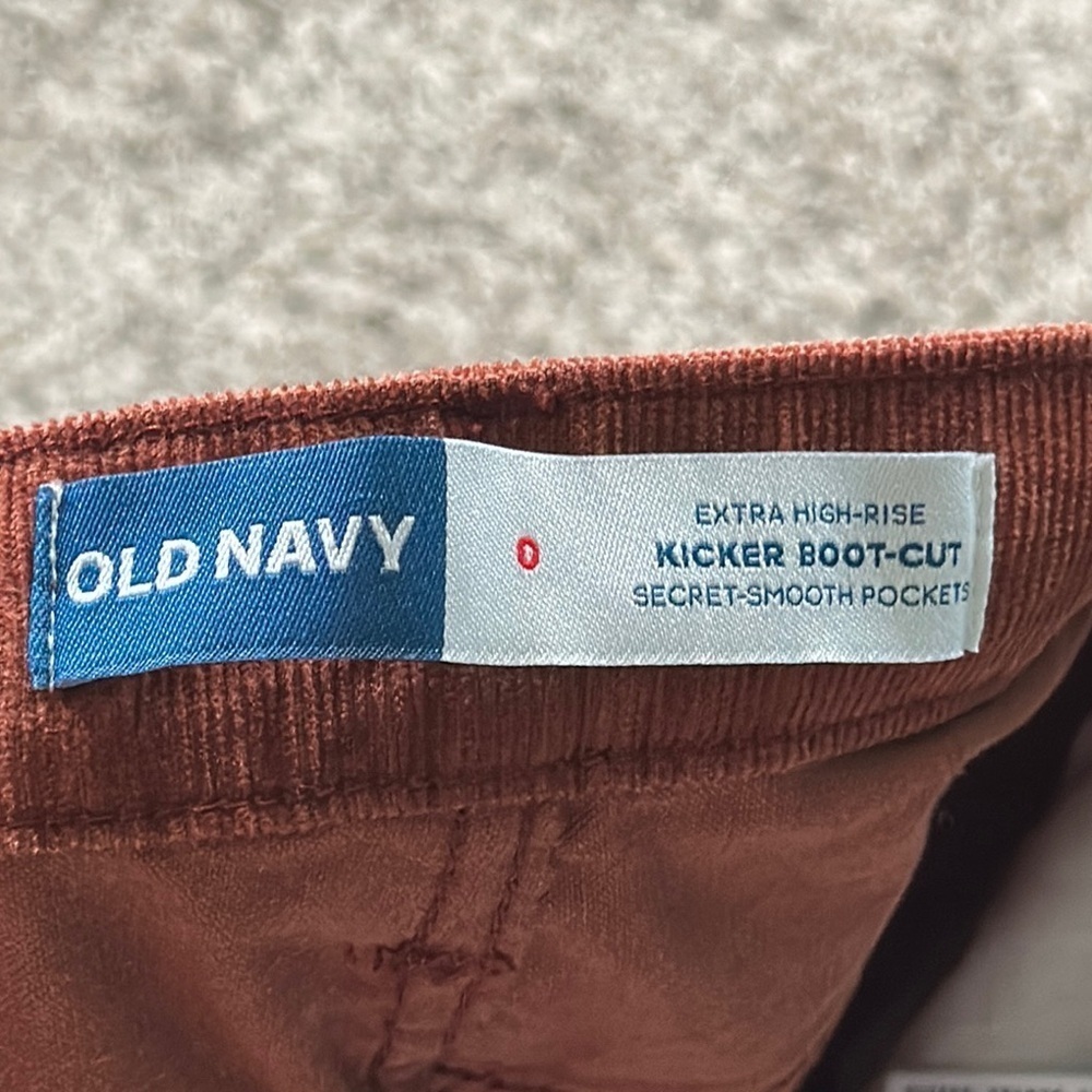 Old Navy Women’s Rustic Kicker Boot Cut Corduroy Jeans Size 0 NWT - Picture 4 of 8